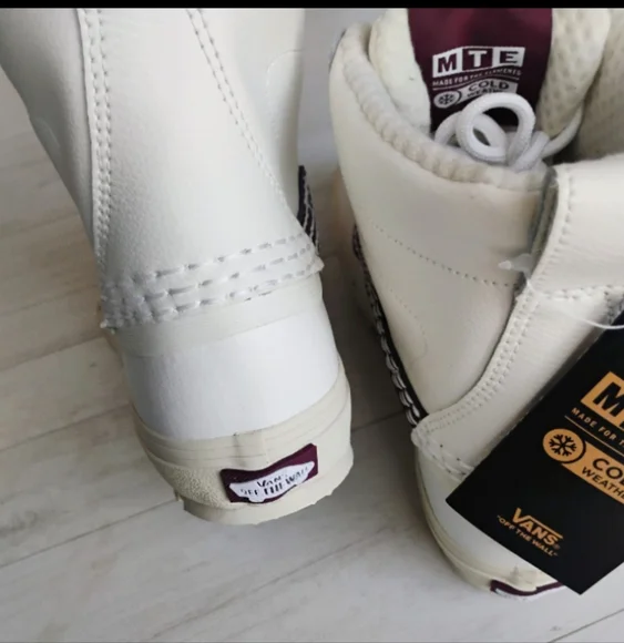 VANS x BENNY URBAN NEW MTE Standard Mid Snow Boots - Picture 9 of 11